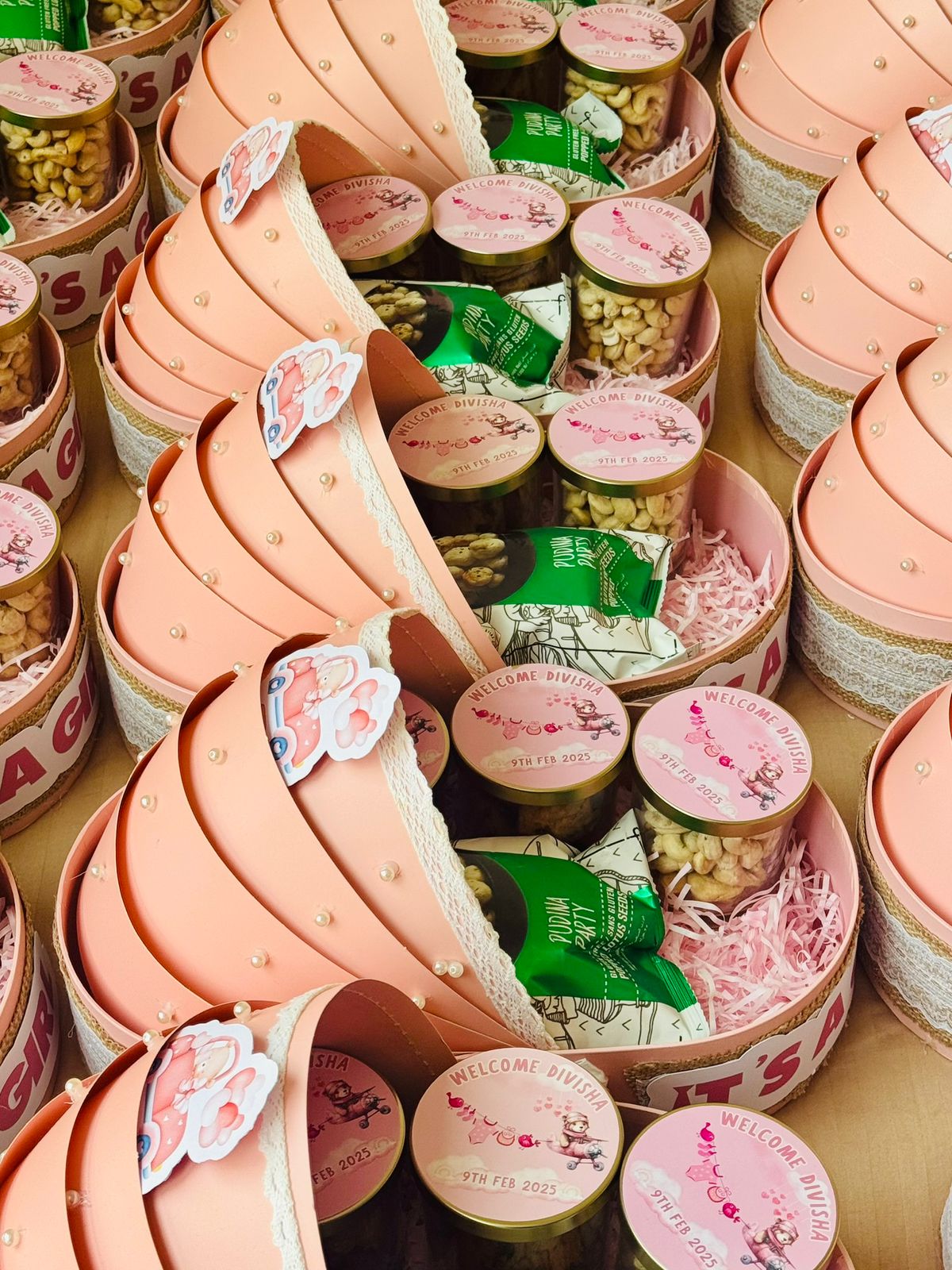 Gender Reveal Hamper 3